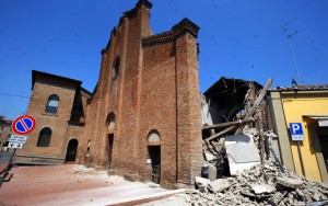 foto_terremoto_emiliachiesa_san_francesco_mirandola_getty_1